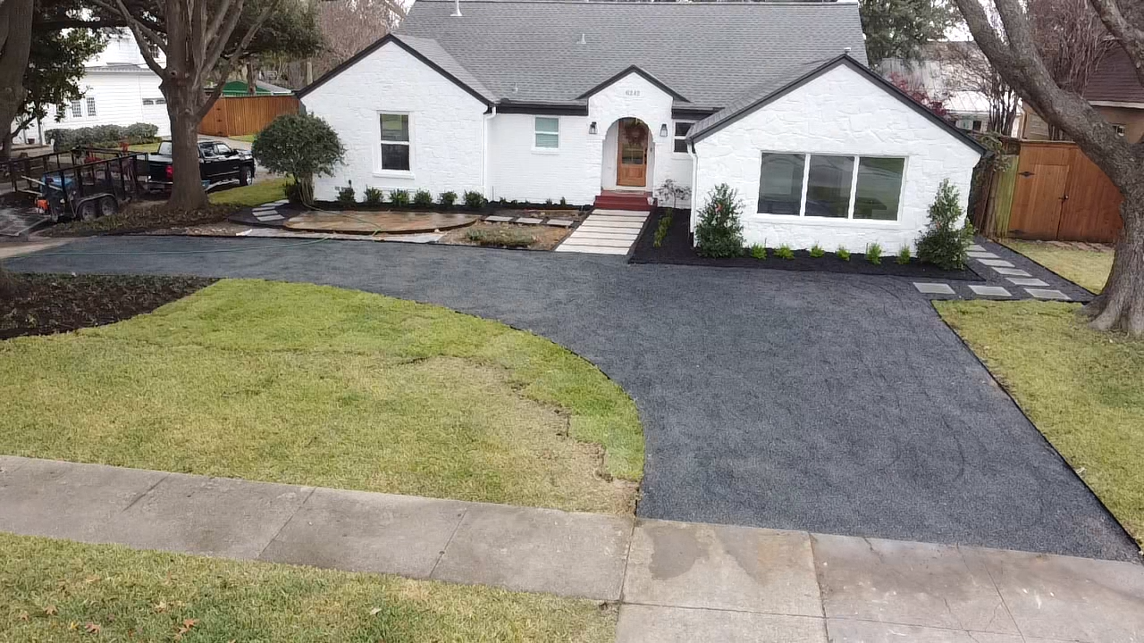 What's the Best Grass for a Frisco Yard?